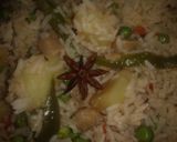 A picture of step 3 of Fried Rice with Leftovers Rice.