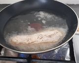 Foto del paso 2 de la receta: Merluza frita con harina de garbanzo