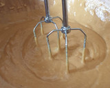 Foto del paso 3 de la receta: Bizcocho de dulce de leche