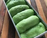 Foto langkah ke 4 dari resep Roti Sobek Pandan isi coklat keju.