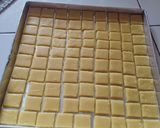 Foto langkah ke 4 dari resep Cheese Button Cookies.