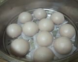 A picture of step 5 of Red Bean Buns.