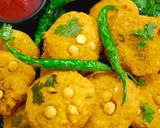 चना दाल वड़ा (मसालेदार) (Spicy yellow lentil Vada recipe in Hindi) रेसिपी चरण 5 फोटो