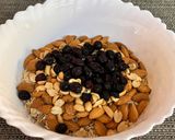 A picture of step 5 of Healthy Granola Bars.