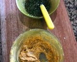 Foto del paso 1 de la receta: Pollo al horno de barro con papas especiadas
