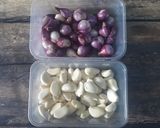 Foto langkah ke 1 dari resep Bumbu Dasar Bawang.