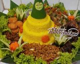 Foto langkah ke 5 dari resep Nasi kuning tumpeng.