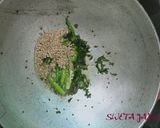 A picture of step 5 of Beetroot Spongy Dhokla.