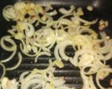 Foto langkah ke 5 dari resep Tumis Sosis Ayam.