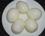Foto del paso 2 de la receta: Huevos de Pascua con camarones