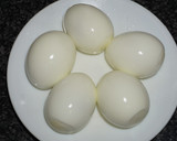 Foto del paso 2 de la receta: Huevos de Pascua con camarones