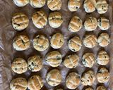 Medvehagymás pogácsa recept fázis 7 fotója