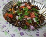 A picture of step 6 of Boil green chickpeas chatpata chaat masala.