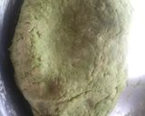 A picture of step 2 of Palak Puri.