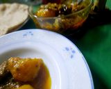 A picture of step 8 of Aalu gosht gravy.