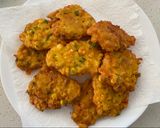 Foto langkah ke 3 dari resep Bakwan Jagung Wortel.