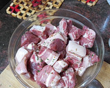 Foto del paso 1 de la receta: Judías blancas con costillas de cerdo piconas