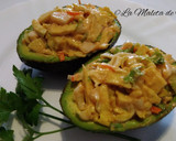Foto del paso 8 de la receta: Aguacates rellenos de surimi