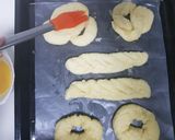 A picture of step 12 of Pretzels,Bagels and almond Buns with 1 dough.