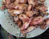 Foto langkah ke 1 dari resep Cumi Asin Mercon.