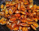 Foto langkah ke 5 dari resep Kerang Kedimul Saus Padang.