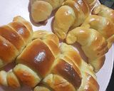 Foto del paso 5 de la receta: Medialunas de manteca 😋