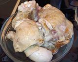Foto del paso 1 de la receta: Pollo en salsa