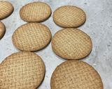 A picture of step 1 of Banoffee bites.