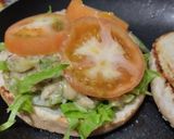 Foto del paso 7 de la receta: Sándwich🧅🥯de pollo🥐🥛cremoso🥪🍗🍎