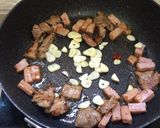 รูปขั้นตอนการทำที่ 6 ของ สปาเกตตี้หมูกระเทียมทรงเครื่อง