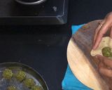 A picture of step 7 of Lilva kachori (tuvar kachori).
