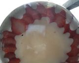 Foto langkah ke 2 dari resep Strawberry pudding with choco lava.