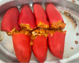 Foto del paso 5 de la receta: Pimientos rellenos de champiñones y jamón serrano