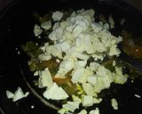 A picture of step 3 of Tawa Paneer Bhurji.