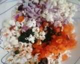 A picture of step 4 of Popcorn bhel.