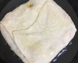A picture of step 11 of Egg Mughlai Paratha.