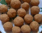 A picture of step 4 of Chickpeas ball.