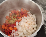 Foto del paso 2 de la receta: Guiso de conejo con patatas