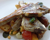 Foto del paso 6 de la receta: Chuletitas de cordero con ensalada de pan y huevo