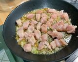 Une image de l'étape 10 de Panais et courgettes au poulet et bouillon de champignons.