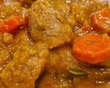 Foto del paso 6 de la receta: Solomillo de cerdo guisado con verduras y especias