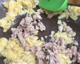 Foto langkah ke 7 dari resep Pangsit goreng  Viral Le Gino ala ala.