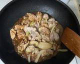 塔香沙茶雞腿拌炒高麗菜的食譜步驟4照片