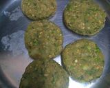 A picture of step 2 of Peas-oats cutlet.
