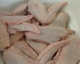 Foto del paso 1 de la receta: Alitas de pollo !!
