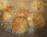 A picture of step 3 of Cauliflower paneer kofta curry.