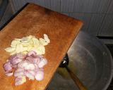 Foto langkah ke 2 dari resep Tumis sayur sop nikmat.
