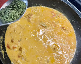 Foto del paso 5 de la receta: Langostinos con salsa de cacahuete y arroz basmati