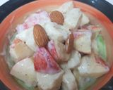 A picture of step 2 of Apple banana cream chaat.