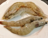 Foto del paso 3 de la receta: Langostinos y palitos de Cangrejo a la Donostiarra